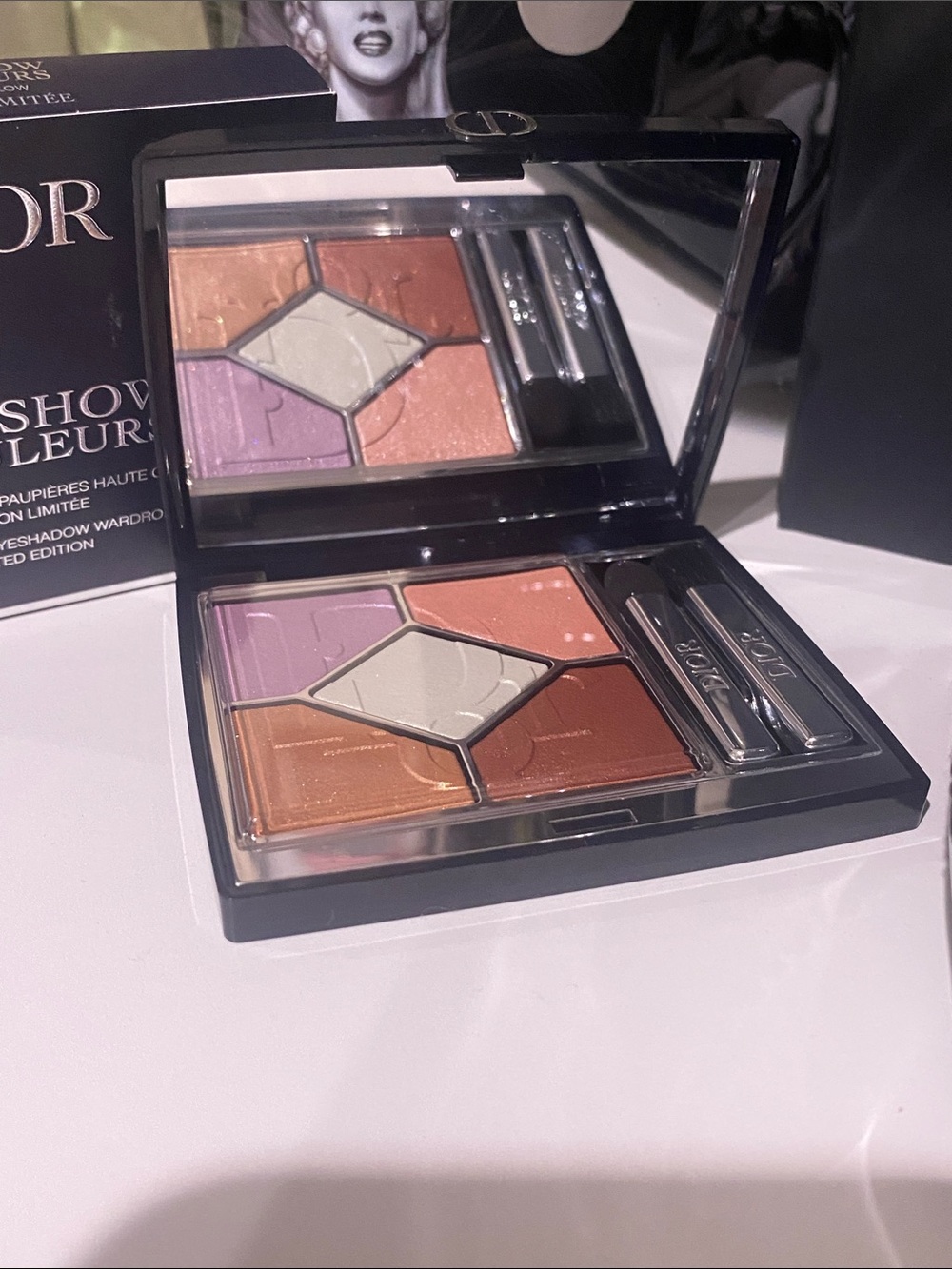 Dior 5-Color Eyeshadow Palette —PASTEL GLOW #933 LIMITED EDITION